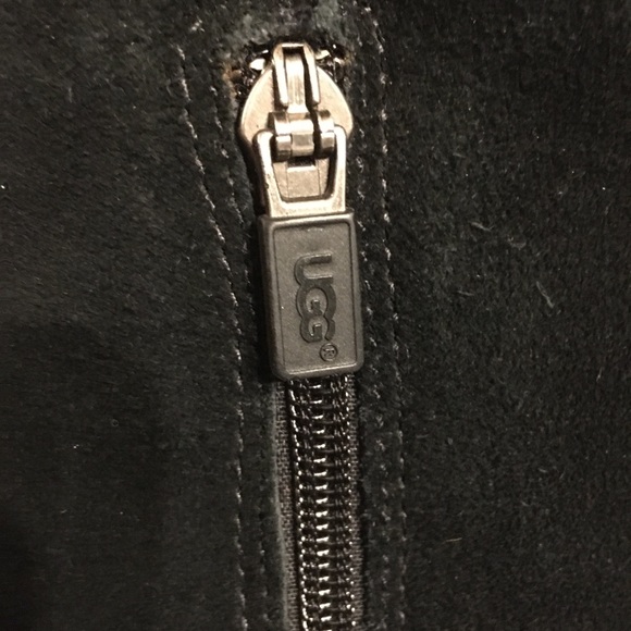 UGGS suede shearling zipper boot. - Picture 5 of 8